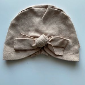 Infant Organic cotton hat. Washed but never worn